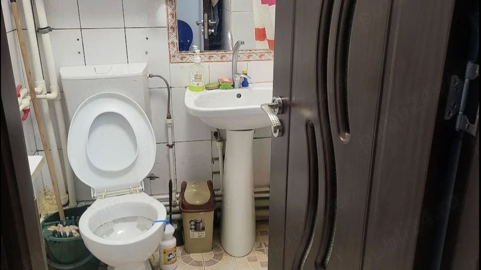 GARSONIERA GIURGIULUI,BUCATARIE ICNHISA, MOBILATA/UTILATA, CURATA - Poză 6