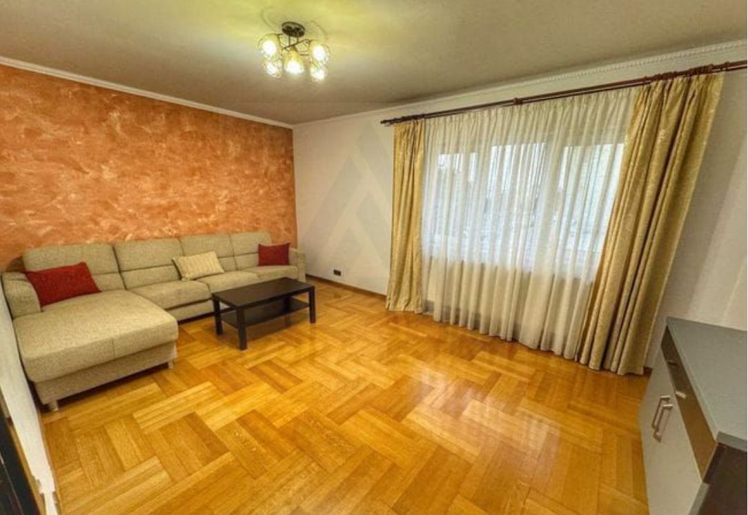 Apartament  2 camere 2 balcoane amenajate si pivnita etaj 1 Strand - Poză 1