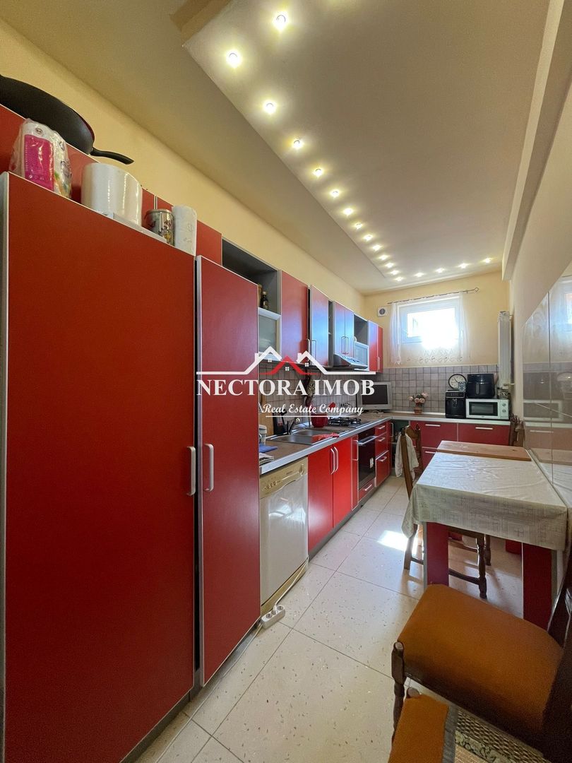 NECTORA IMOB-Casa 4 camere, Str. Constantin Tanase, zona Horea, 200 mp - Poză 11