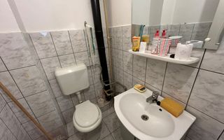 Apartament 3 camere, etaj 3 - zona Cetate - Poză 7