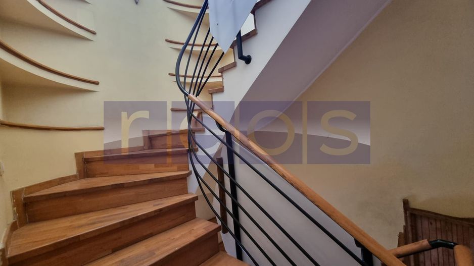 DE INCHIRIAT VILA  D+P+1+2 + CURTE | ZONA PARCUL CAROL - Poză 28