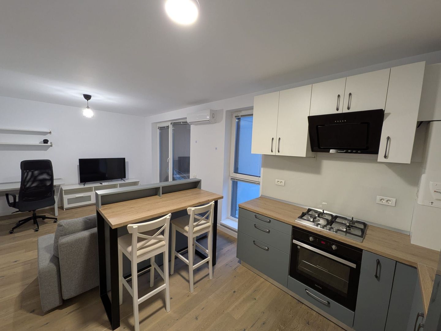 AP. 2 CAMERE- REGIE, CENTRALA PROPRIE, BLOC NOU, METROU 10 MINUTE - Poză 16