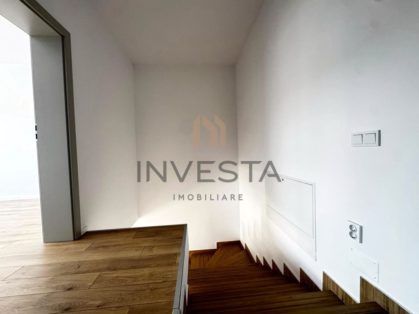 Casa tip duplex de vanzare, constructie noua,curte de 170 mp, Floresti - Poză 8