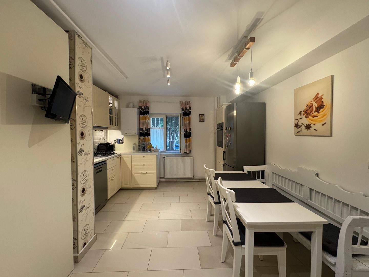 4 camere- DECOMANDAT | AVIATIEI - Poză 16