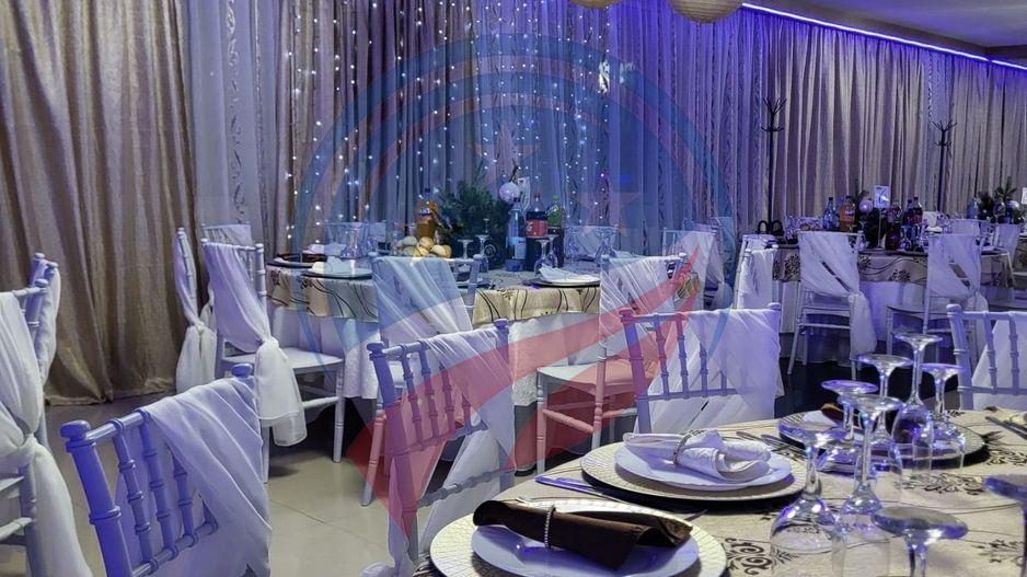 AFACERE FUNCTIONALA SALA EVENIMENTE SI PISCINA - Poză 10