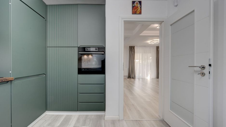 CASA SMART+PISCINA+GARAJ+Zona BARBEQUE! str. Fortului Domnești - Poză 5