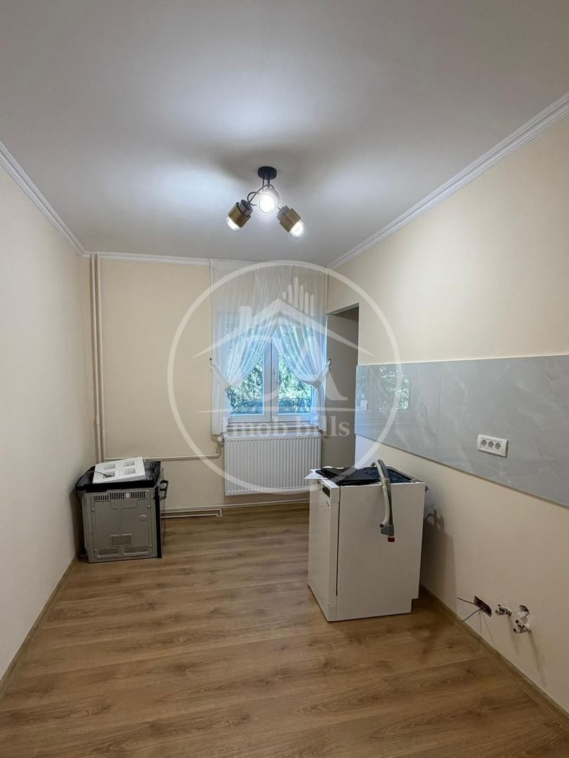Apartament de închiriat cu 3 camere în zona  Nufarul, Oradea - Poză 5