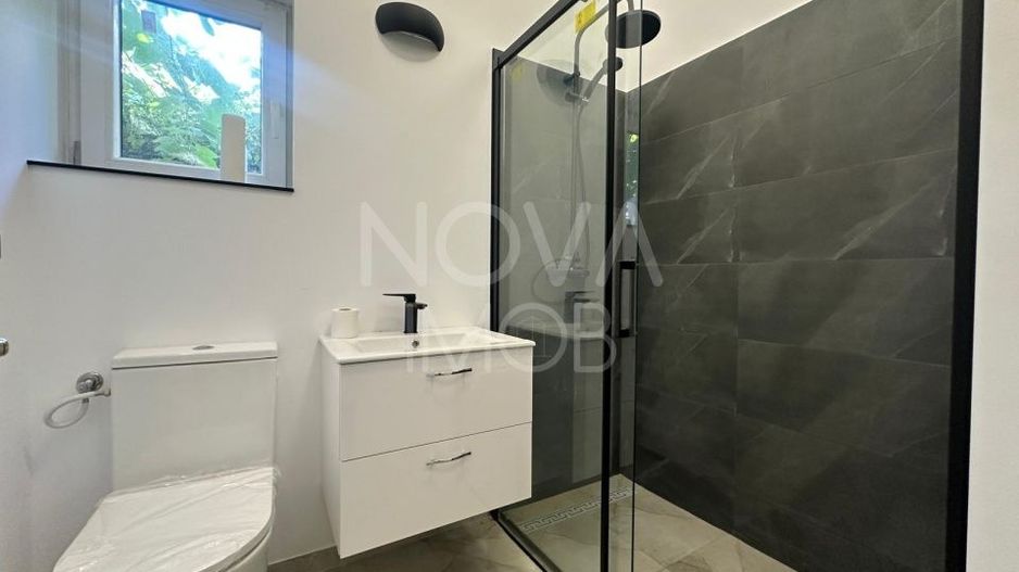 Casa de inchiriat - pretabil spatiu de birouri, Str. Luptei - Poză 9