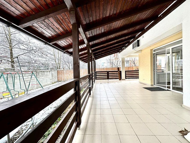 Casa de inchiriat - intrarea în Dumbravita - Poză 26