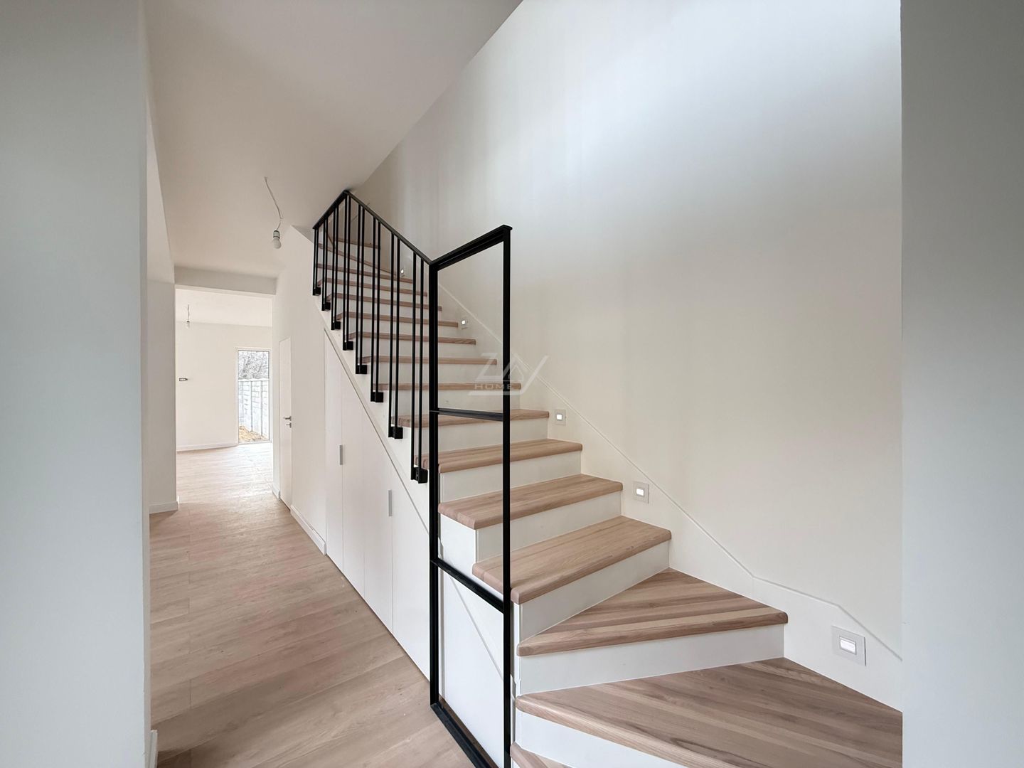 Comision 0! Pozitie excelenta. 3 dormitoare. Zid dublu. - Poză 7