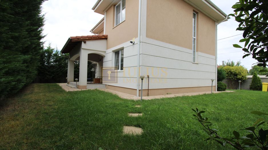 Zona Cora - Dumbravita, 5 camere + 2 bai. - Poză 2