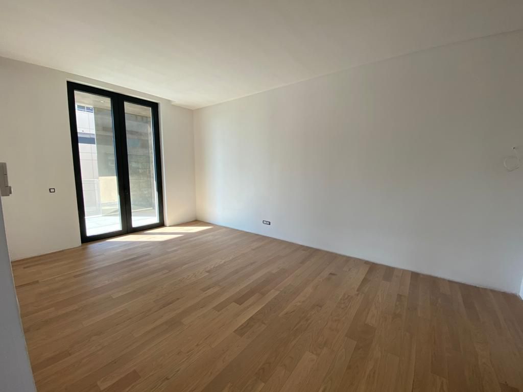 Apartament  Exclusivist de 4 camere spațios și luminos - Poză 11