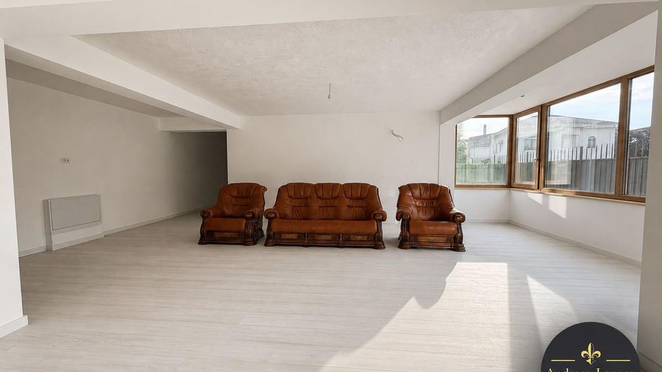 Titan- Bloc boutigue- apartament 3 camere cu curte - Poză 7