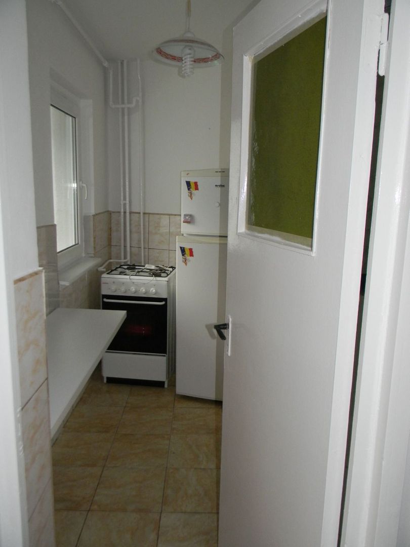 Garsoniera Astra ,zona de case liniștită . - Poză 7
