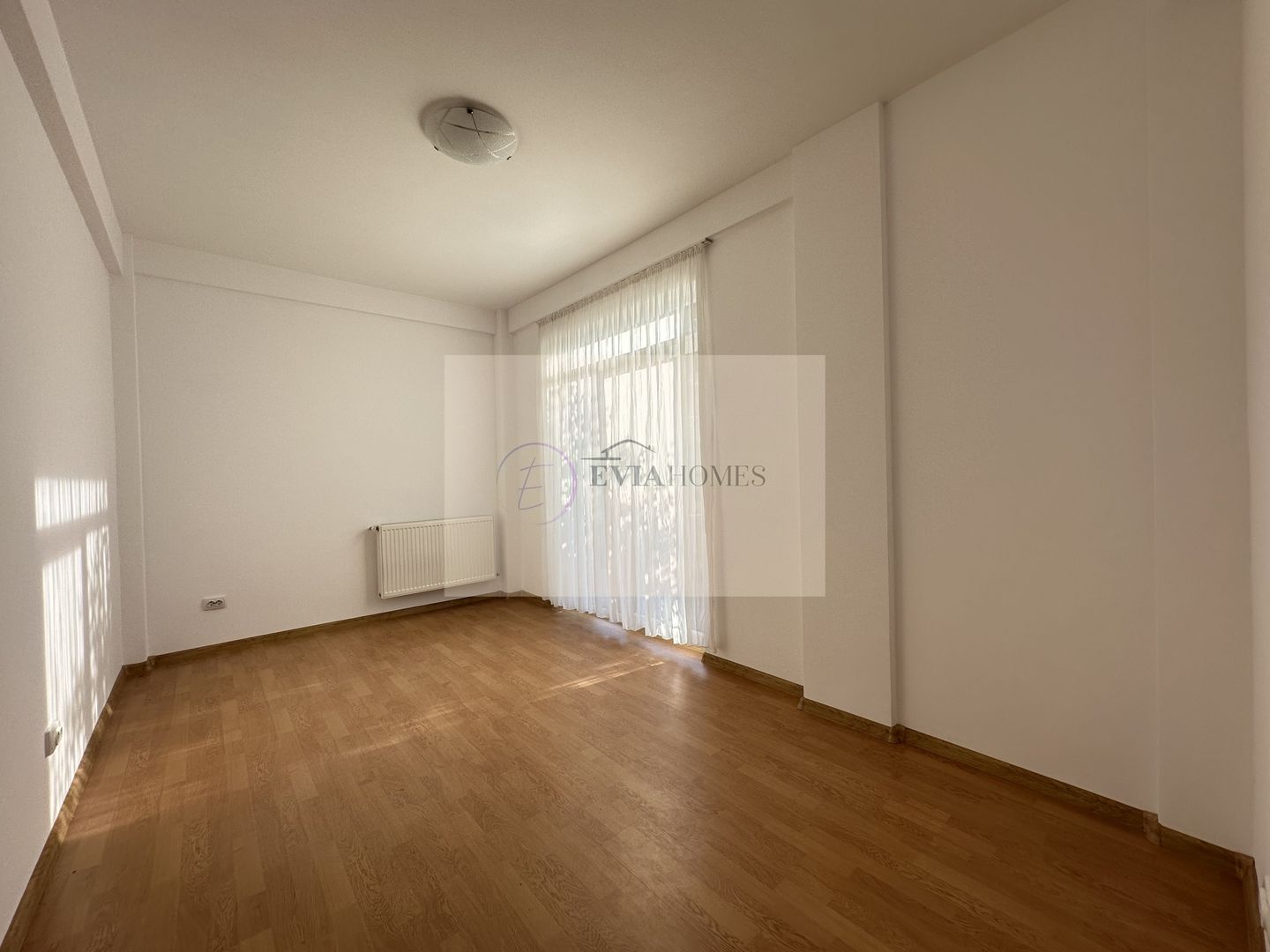 3 camere/2 balcoane/terasa/ Zona Verde - Poză 4