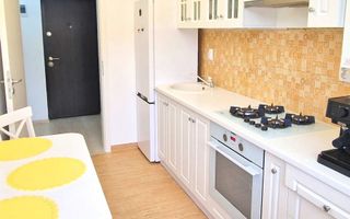 Proprietar - inchiriez apartament 1 camera, 45 mp, mobilat, loc parcare T. Neculai - ROND CUG - Smart Apartments - Poză 3