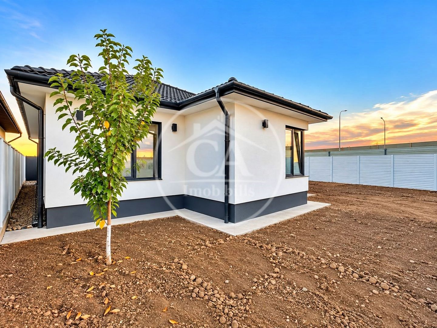 Casa de vanzare cu 4 camere in Santandrei, Bihor - Poză 4