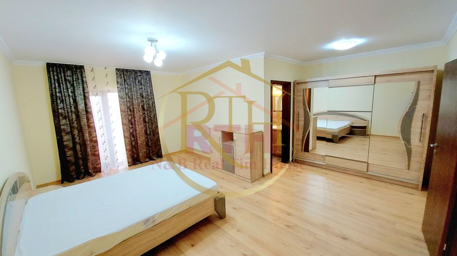 Oferim spre inchiriere casa-duplex cu 4 camere,3 bai,Dumbravita,aproape de Lidl - Poză 11