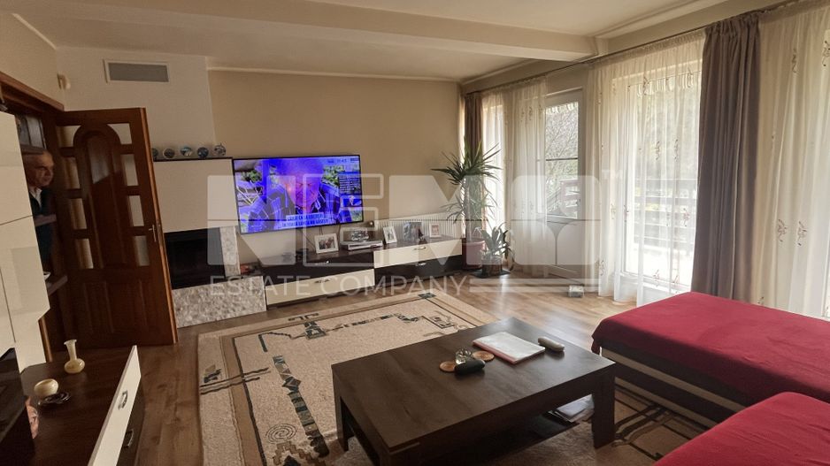 Casă/Vila + Teren 13 Ari de Vânzare |Lisaura/Suceava I 260.000Euro - Poză 8