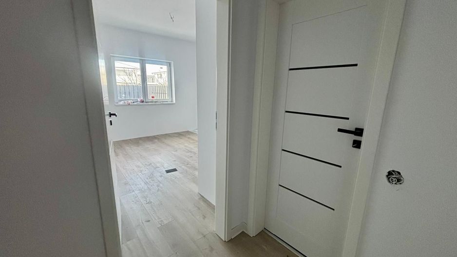 Apartament 2 camere cu bucatarie separata - Str. Unirii, Selimbar - Poză 6