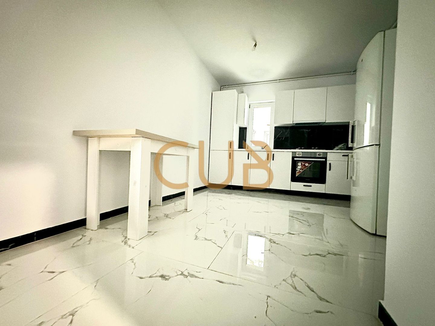 2cam mobilat+utilat | bloc nou,centrala, parcare,lift | Giroc - IQ - Poză 7