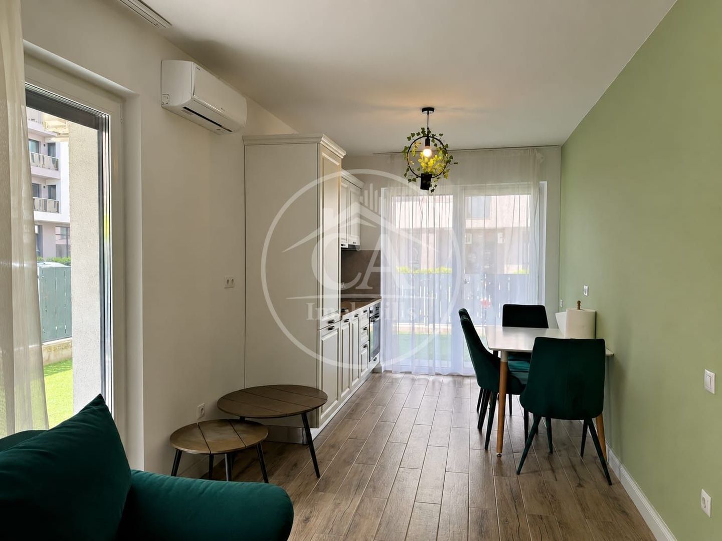 Apartament de vânzare cu 2 camere în zona AES Residence, Oradea - Poză 3