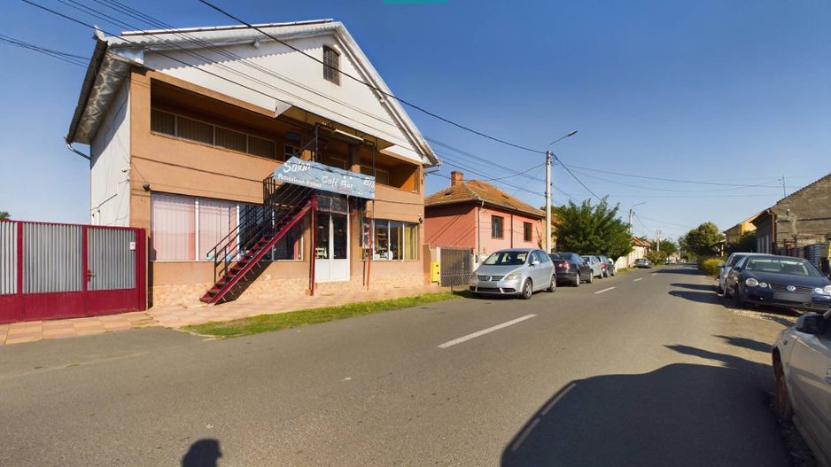 Casă cu teren de 1246 mp în Pârneava - Poză 11