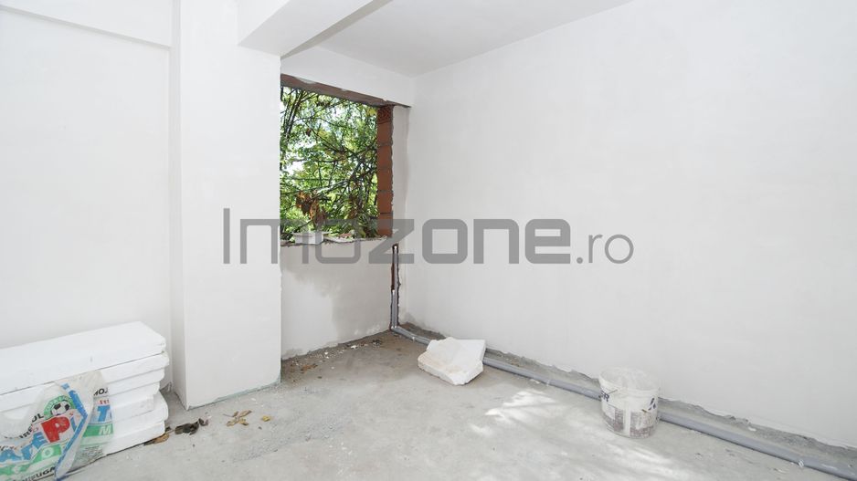 The Building - Barsanesti - Poză 42