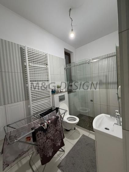 Apartament 3 camere amenajat lux zona Sinaia - Poză 14