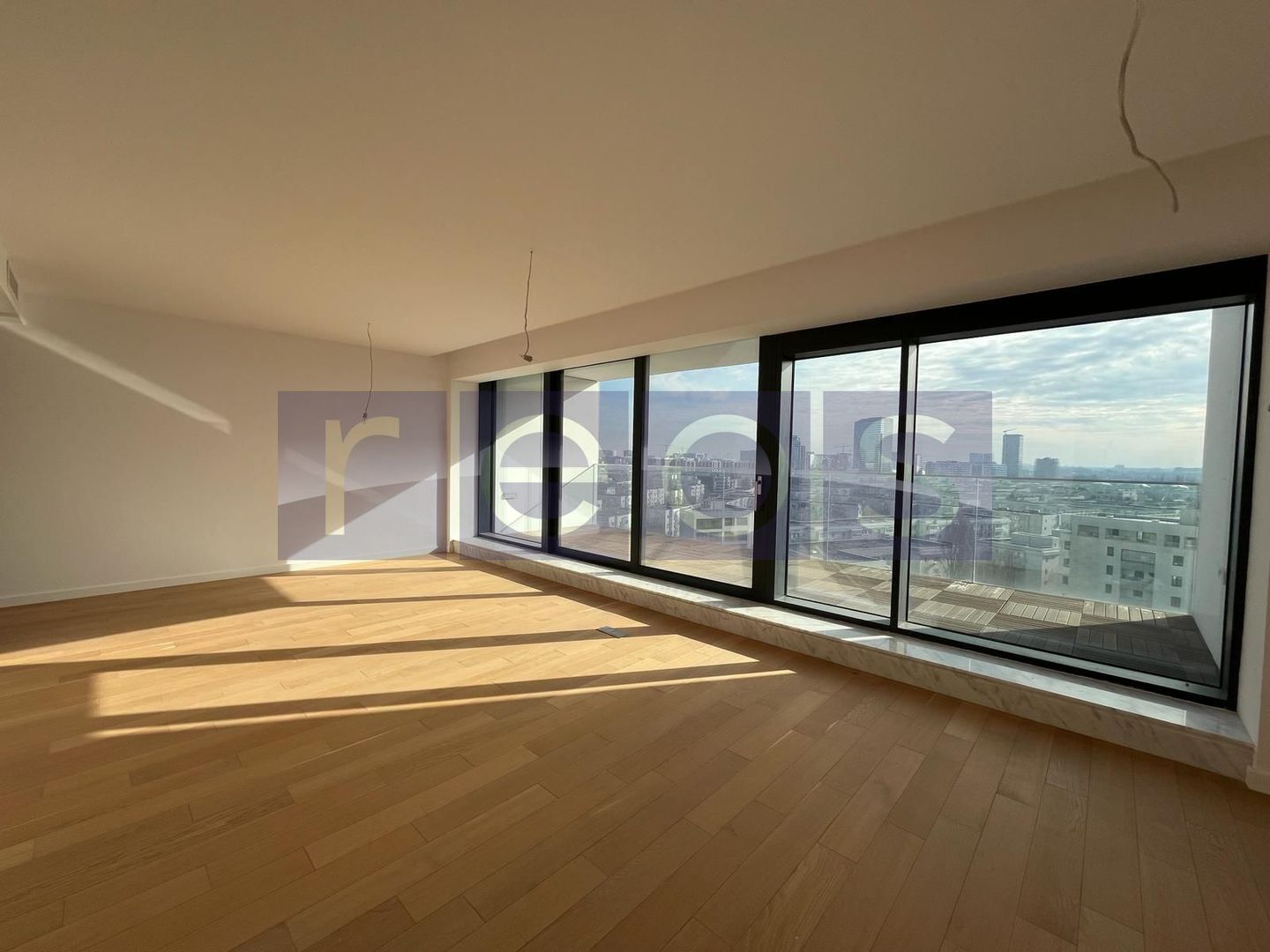 DUPLEX ONE HERASTRAU TOWERS | 261 MP | 4 CAMERE | VEDERE PANORAMICA | - Poză 1