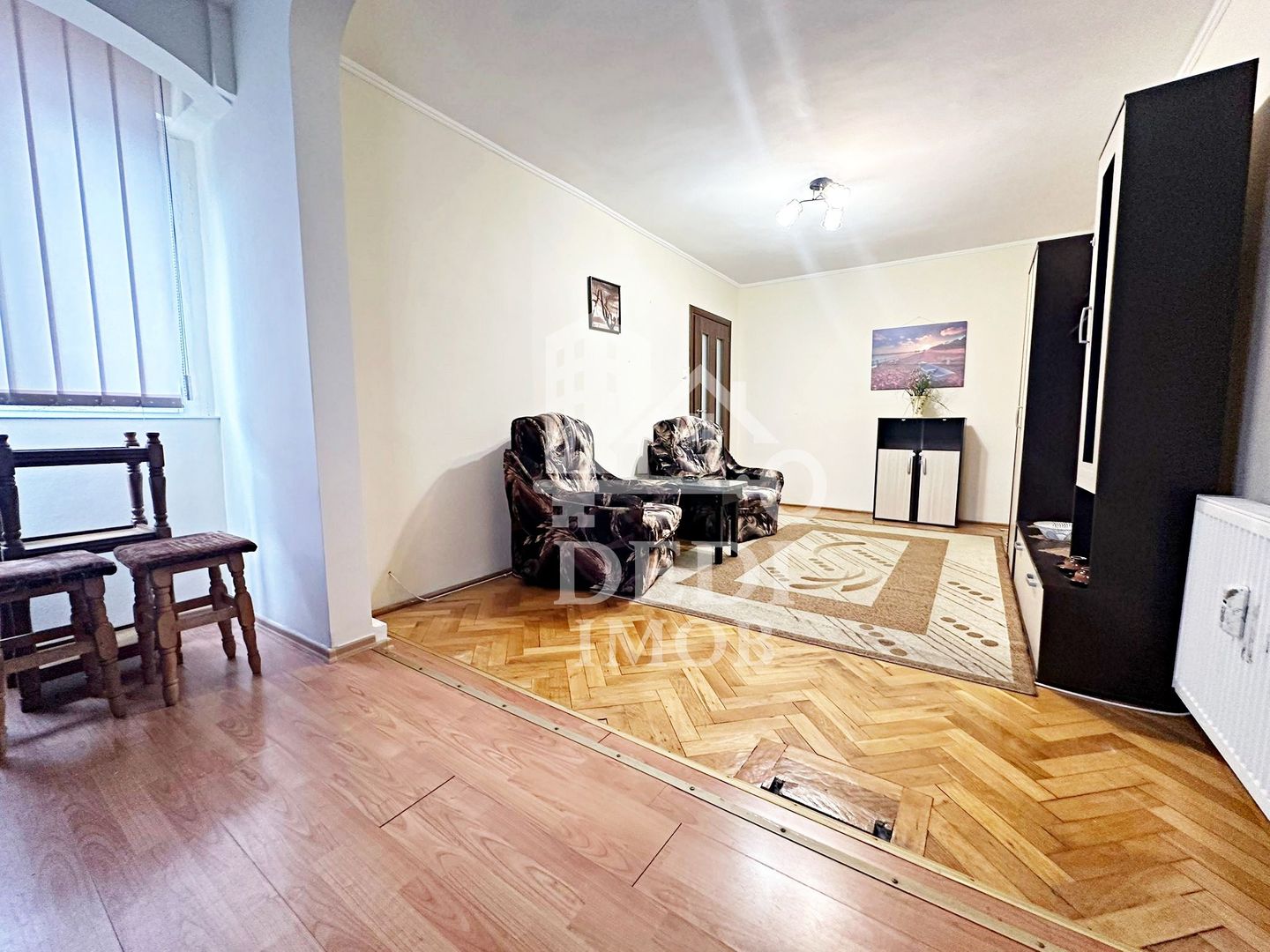 Apartament cu 3 camere de inchiriat zona Bulevardul Dacia, Oradea - Poză 3