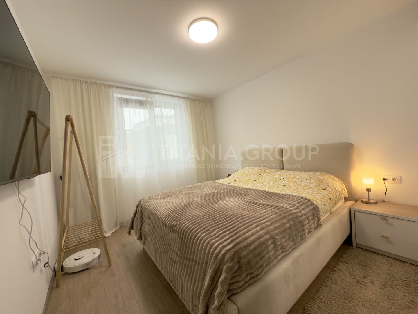 Apartament modern 3 camere, etaj intermediar + parcare - zona Coresi - Poză 6