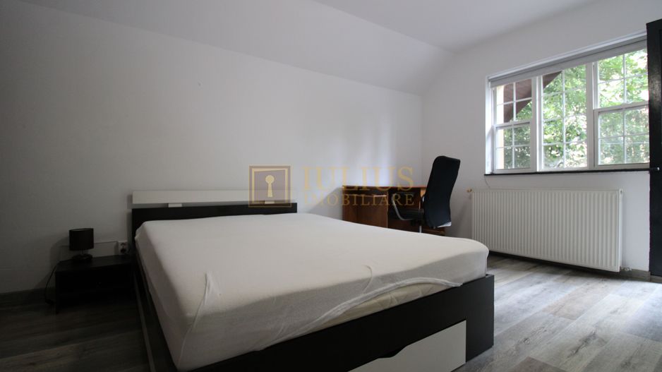 Zona aradului, 4 camere + 2 bai, centrala proprie - Poză 21