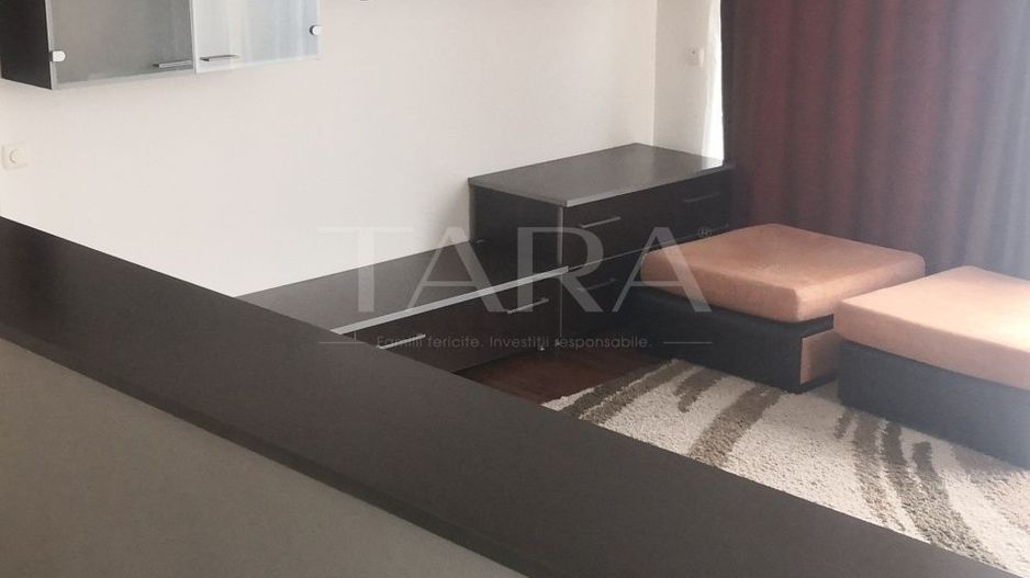 Apartament cu 2 camere, garaj subteran și boxă, Europa. - Poză 5