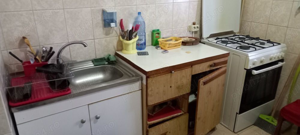 Vand apartament 2 camere zona Aviatiei - Poză 3
