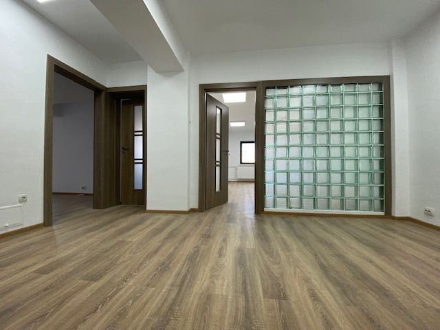 Imobil 4 camere Unirii, cladirea Sitraco, pretabil investitie. - Poză 4