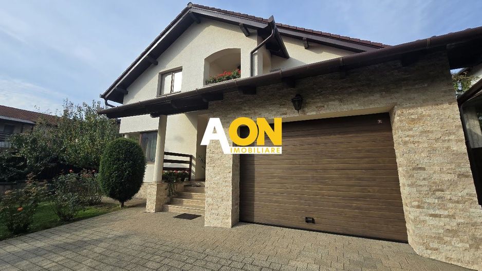 Casa Individuala 4 Camere,3 Bai, Zona Cetate 350mp Teren - Poză 1