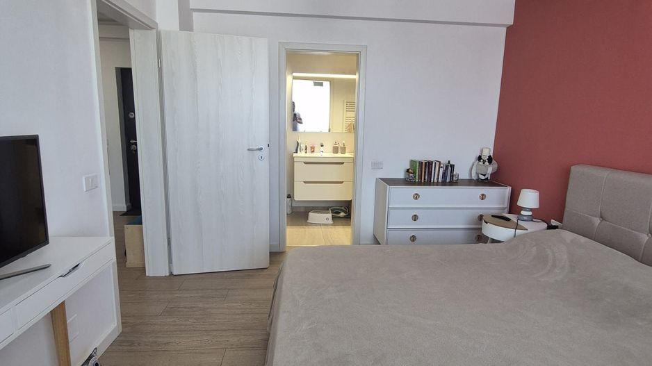 PENTHOUSE CU TERASĂ DE 36 MP | 3 CAMERE | MOBILAT ȘI UTILAT - Poză 17