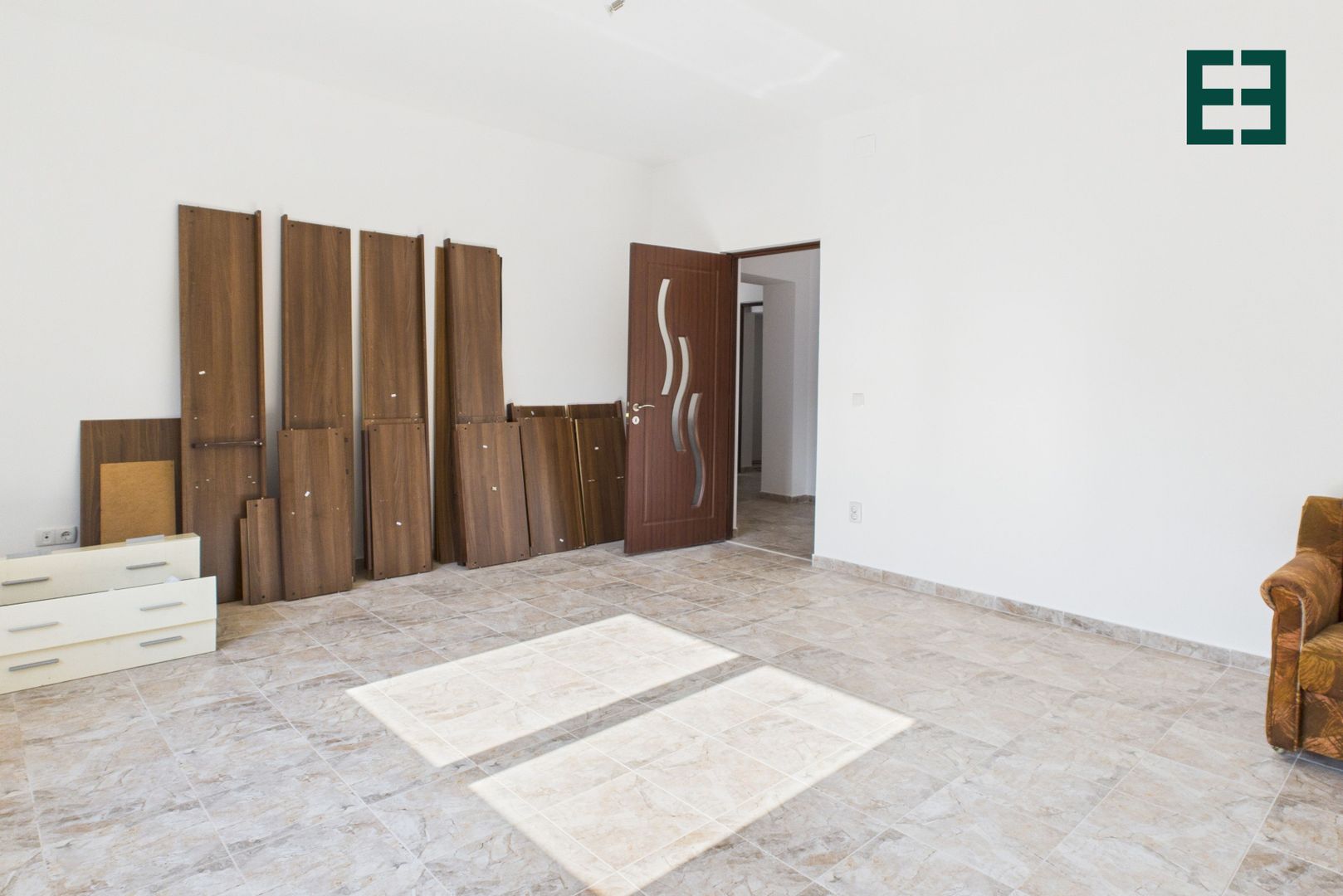 DE ÎNCHIRIAT - Casă 4 camere - Zona Strada Bogdăneștilor - Timișoara - Poză 2