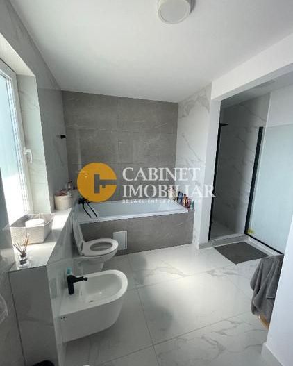 Casa Miroslava P+1 mobilata si utilata - Poză 10