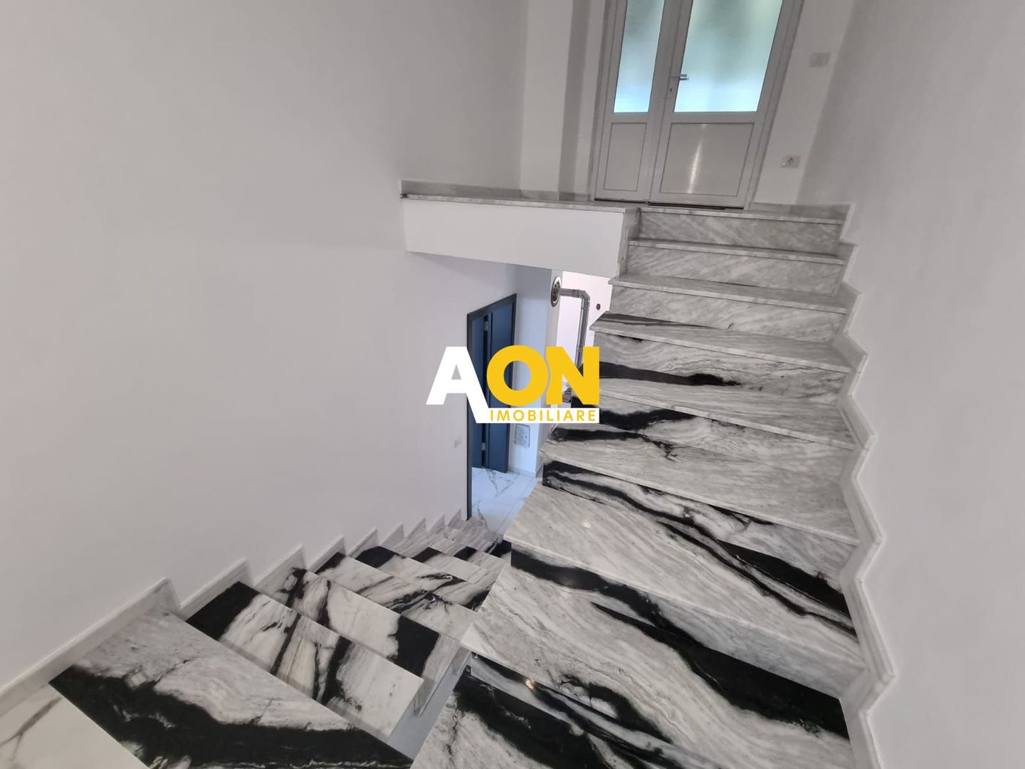 Casa 4 Camere, Zona  Micesti, 860 mp Teren - Poză 22