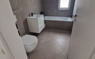 Disponibil imediat. Decomandat. Pozitie excelenta - Poză 7