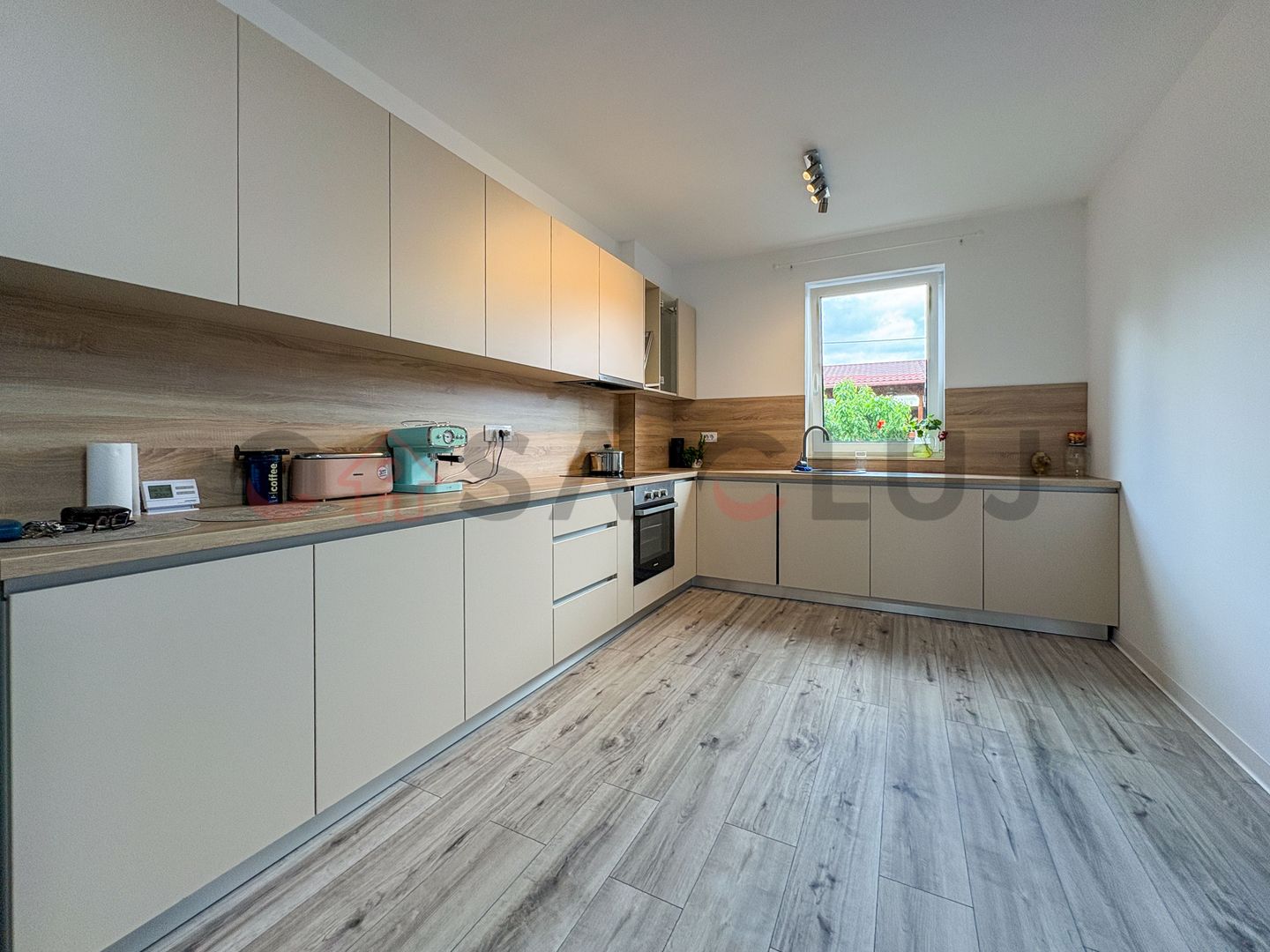 Apartament cu 2 camere in imobil premium, la 10 minute de centru! - Poză 2