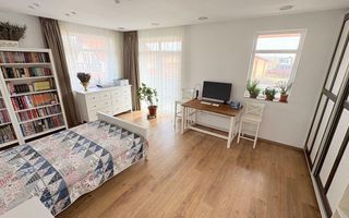 Casa Modernă de vanzare P+1 în Corbeanca | Strada Laguna Albastră - Poză 10