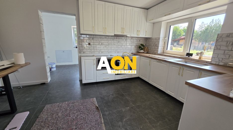 Casă 4 Camere, 2 Bai, 900mp Teren - Poză 17