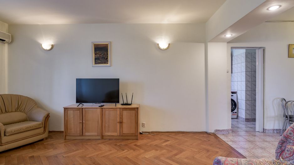 3 camere spațioase, vedere spre parc | Vatra Luminoasă - Poză 9