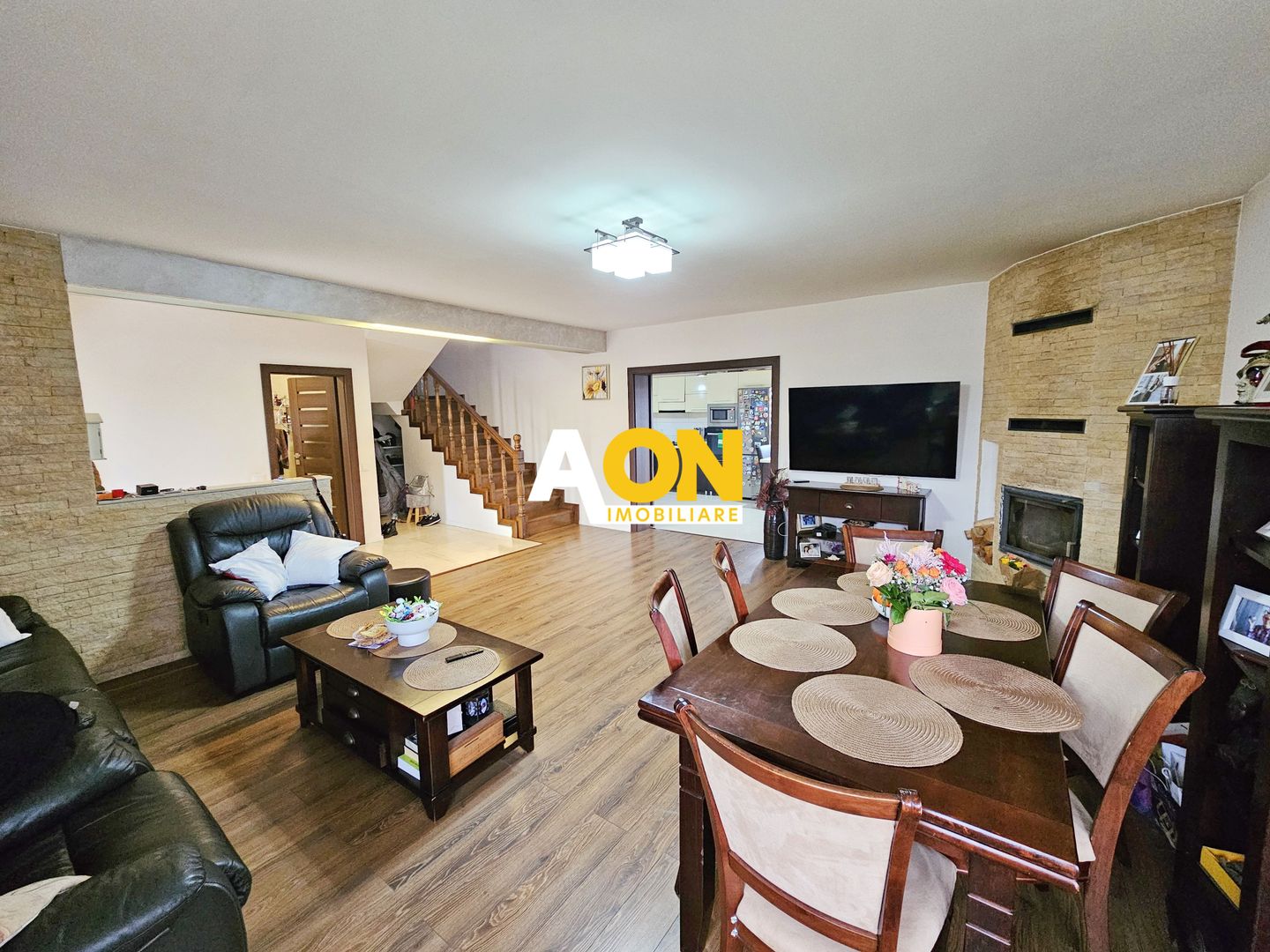 Casa 4 camere, mobilata, utilata, 500 mp teren, asfalt, Alba-Micesti - Poză 4