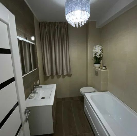 Apartament spatios de inchiriat in vecinatatea scolii Dumbravita - Poză 4