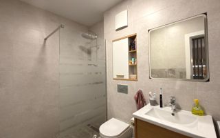 Apartament de inchiriat, zona Iulius, bloc nou, parcare! - Poză 9
