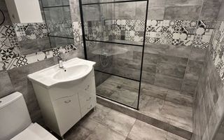 Apartament 2 camere, zona Vivo, complet mobilat, bloc cu lift. - Poză 7
